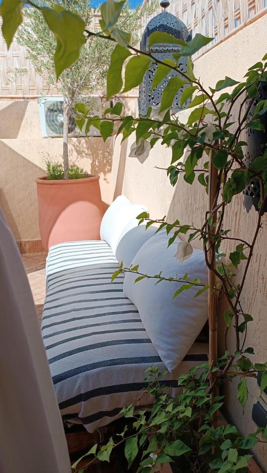 Riad Hugo Marrakesh Exterior foto